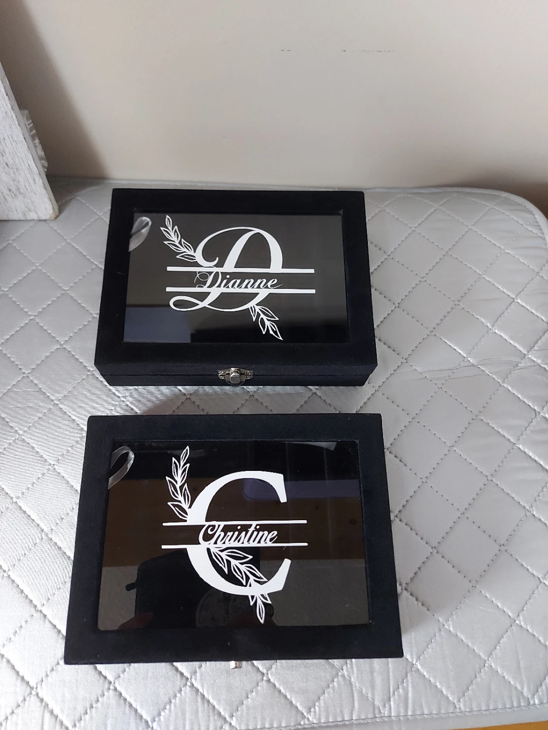 Personalized jewelry boxes