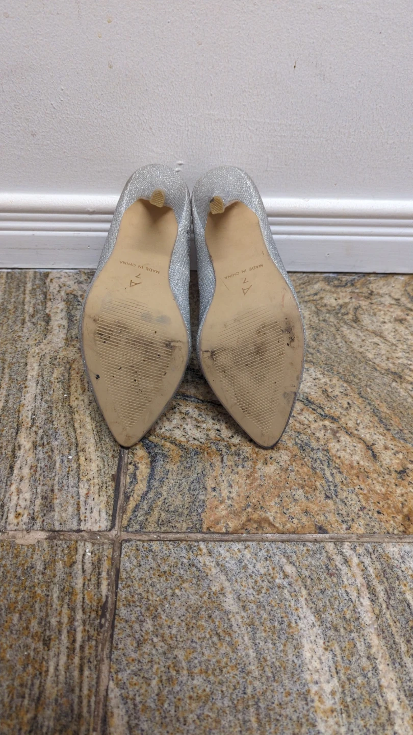 Ardene Silver Glitter Stiletto Heels Size 7 - photo 3