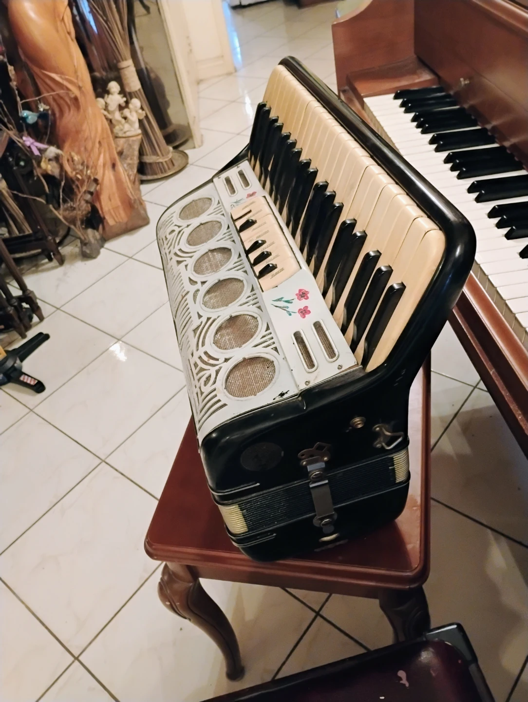 Paolo Soprani Accordion - photo 2