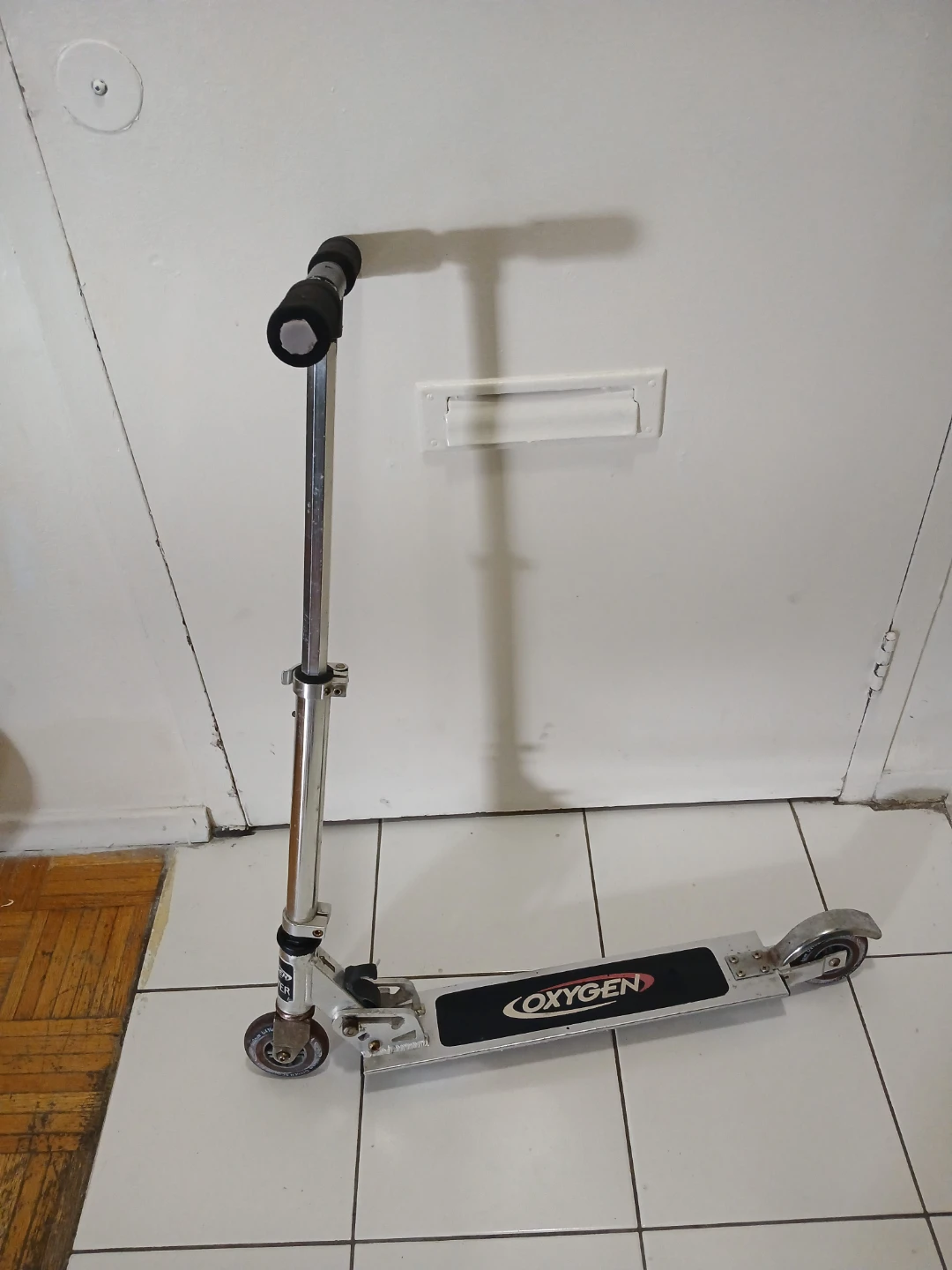 Oxygen folding kick scooter