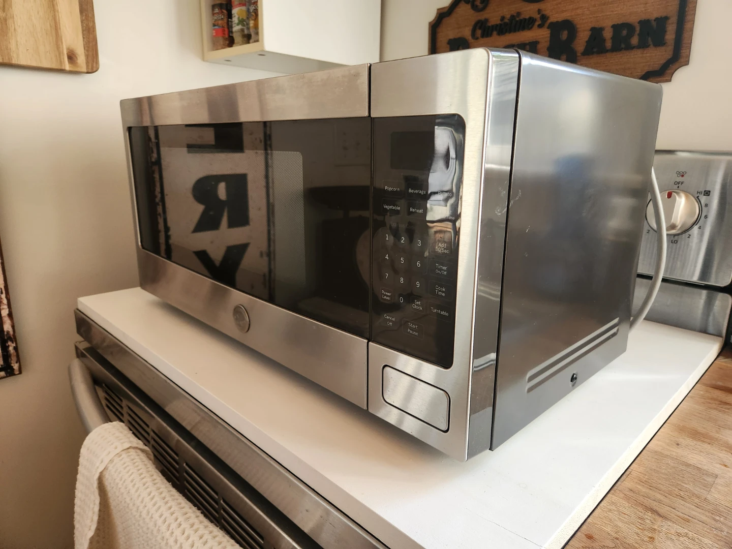 GE Countertop Microwave Stainless Steel - photo 4