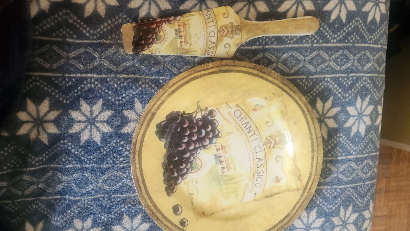 Chianti Classico Serving Plate and Spreader