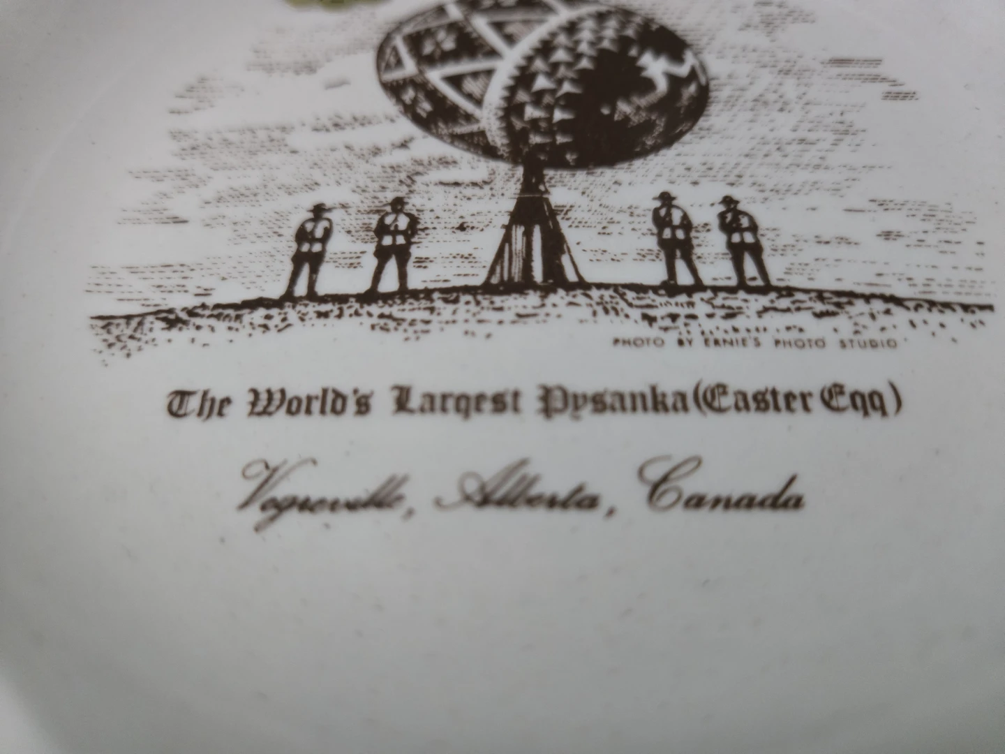 The World's Largest Pysanka (Easter Egg) Ceramic Ashtray - photo 3