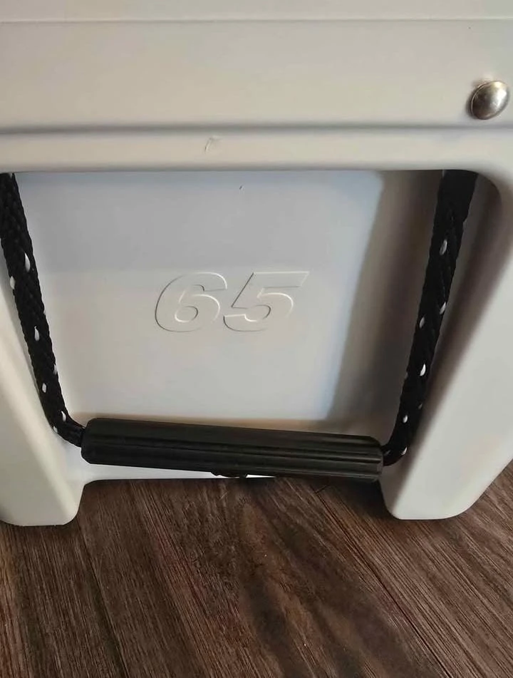 Yeti Tundra 65 Hard Cooler - photo 4