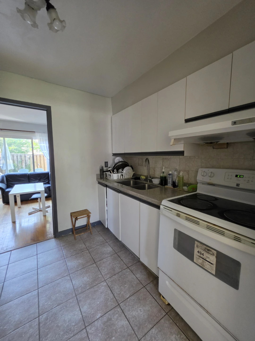 3 bedrooms 2 full bathrooms - photo 3