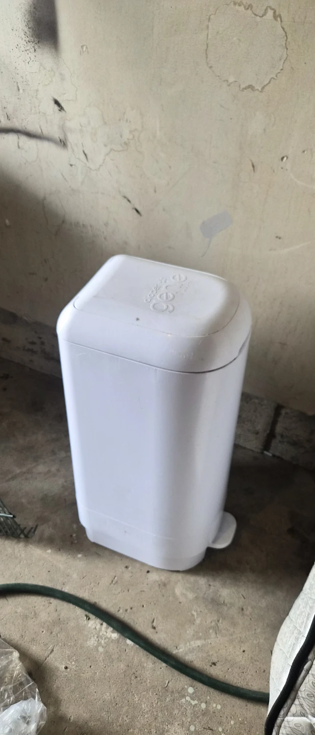 Diaper Genie diaper pail