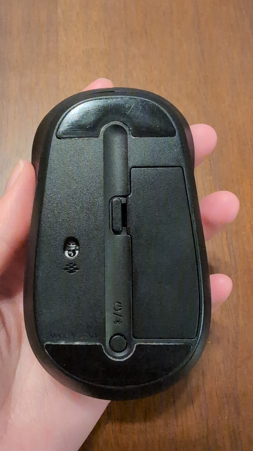 Microsoft Wireless Bluetooth Optical Mouse - photo 2