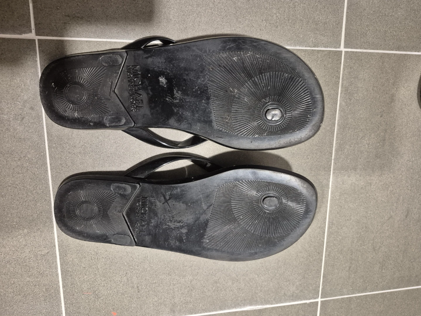Michael Kors Cork Flip Flops – Size 8 - photo 2