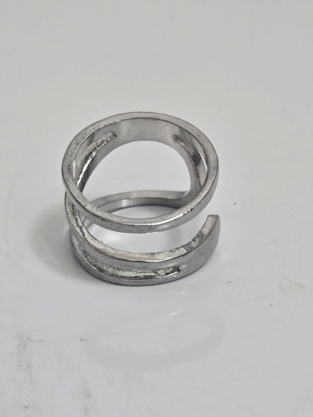 Silver-Tone Spiral Wrap Ring 🏈