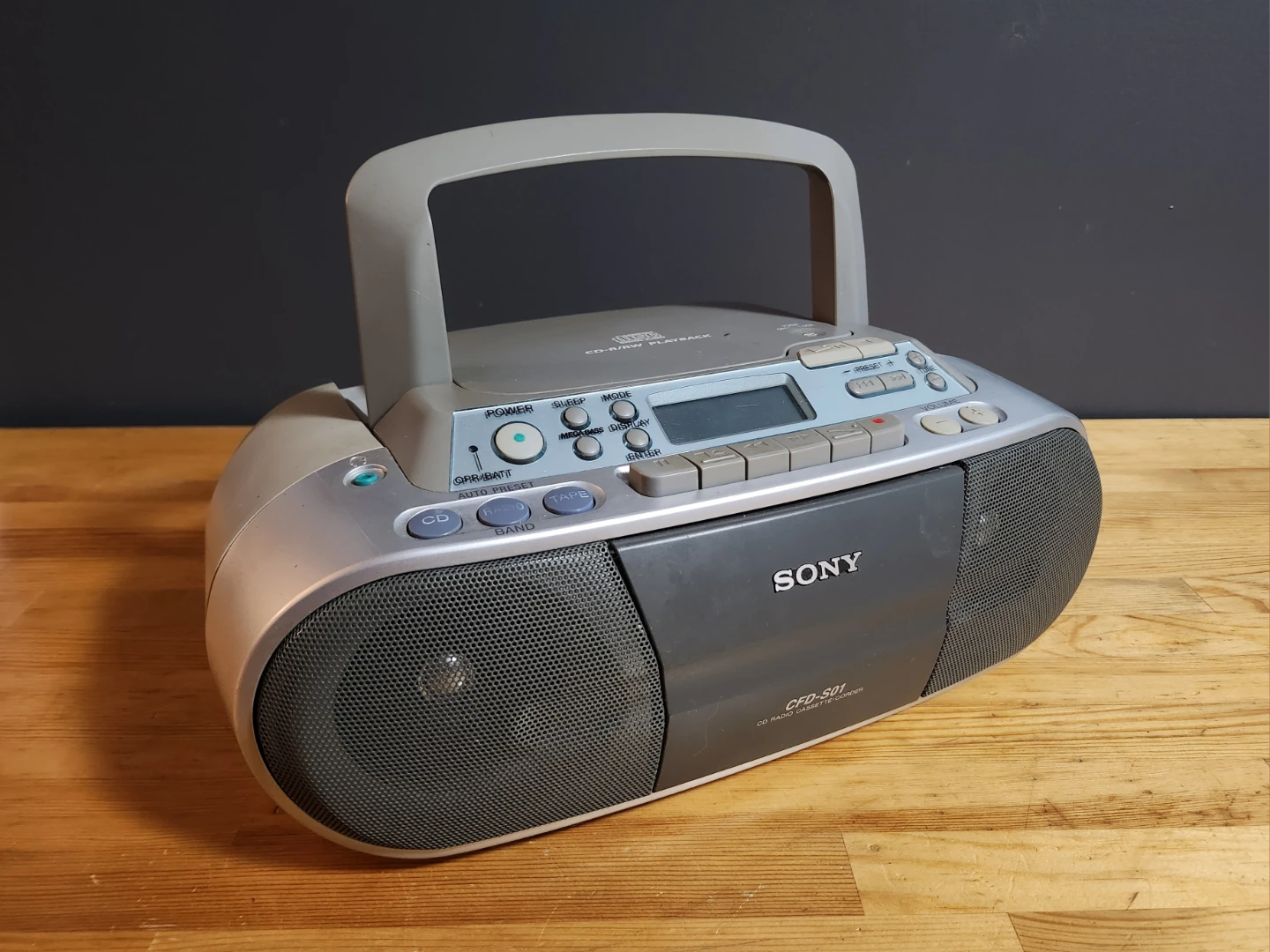 Sony CD Radio Cassette-Corder (CD Player issue)