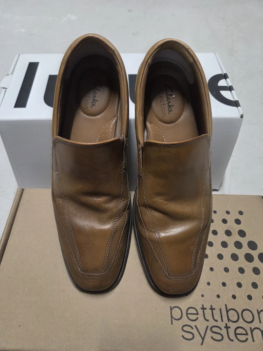 Clarks Collection Brown Leather Slip-On Loafers - photo 3