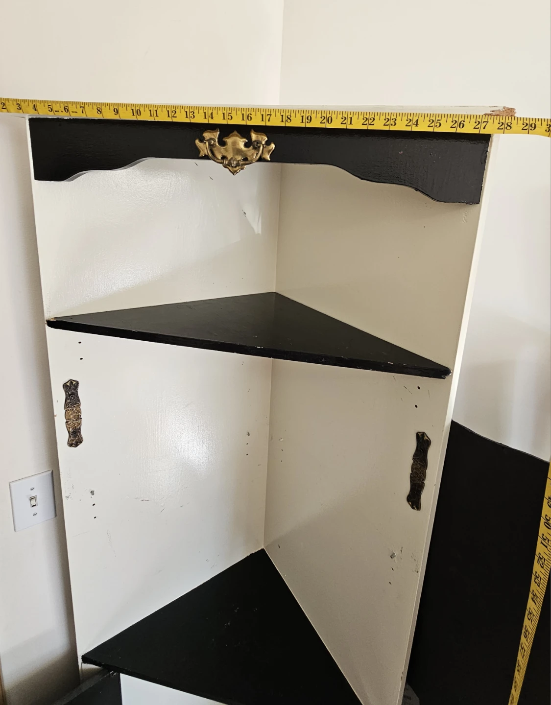 Black and white corner storage cabinet - photo 3
