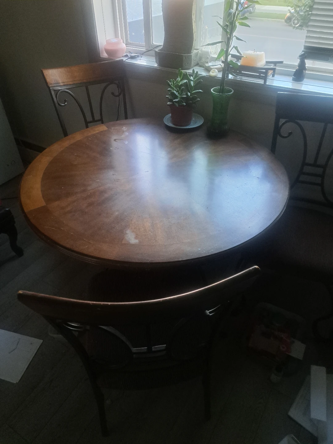 Round Wooden Dining Table