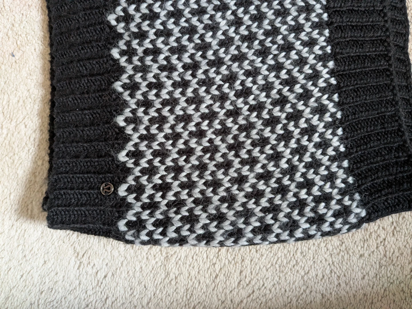 🏈Lululemon Knit Infinity Scarf - photo 3