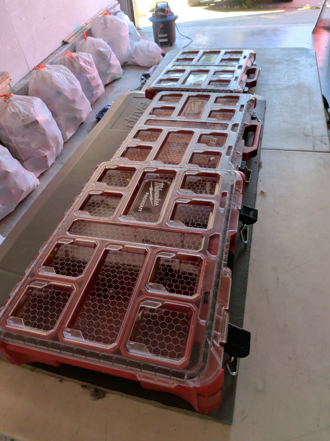3 Milwaukee PACKOUT Low-Profile Organizers - photo 2