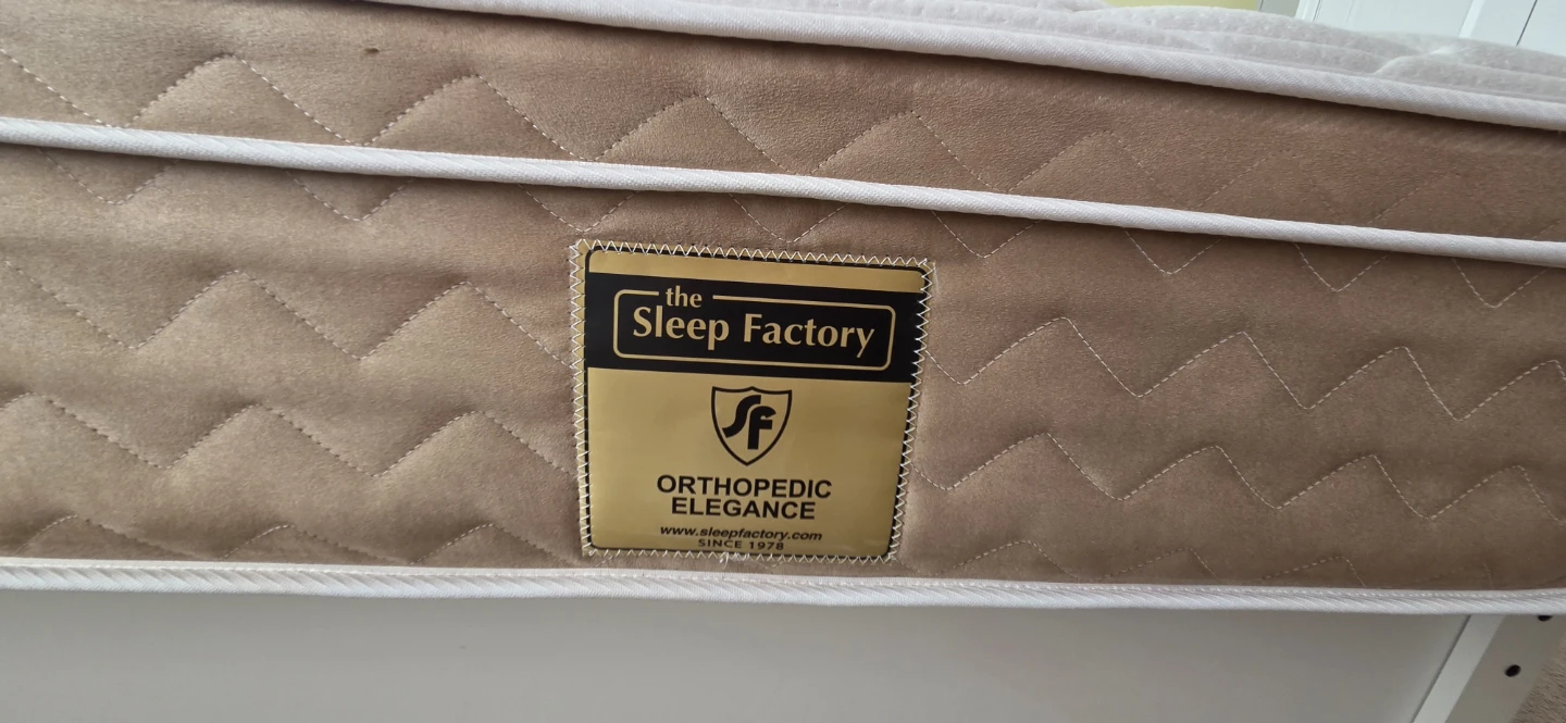 Excellent Condition DOUBLE coil Mattress - photo 4