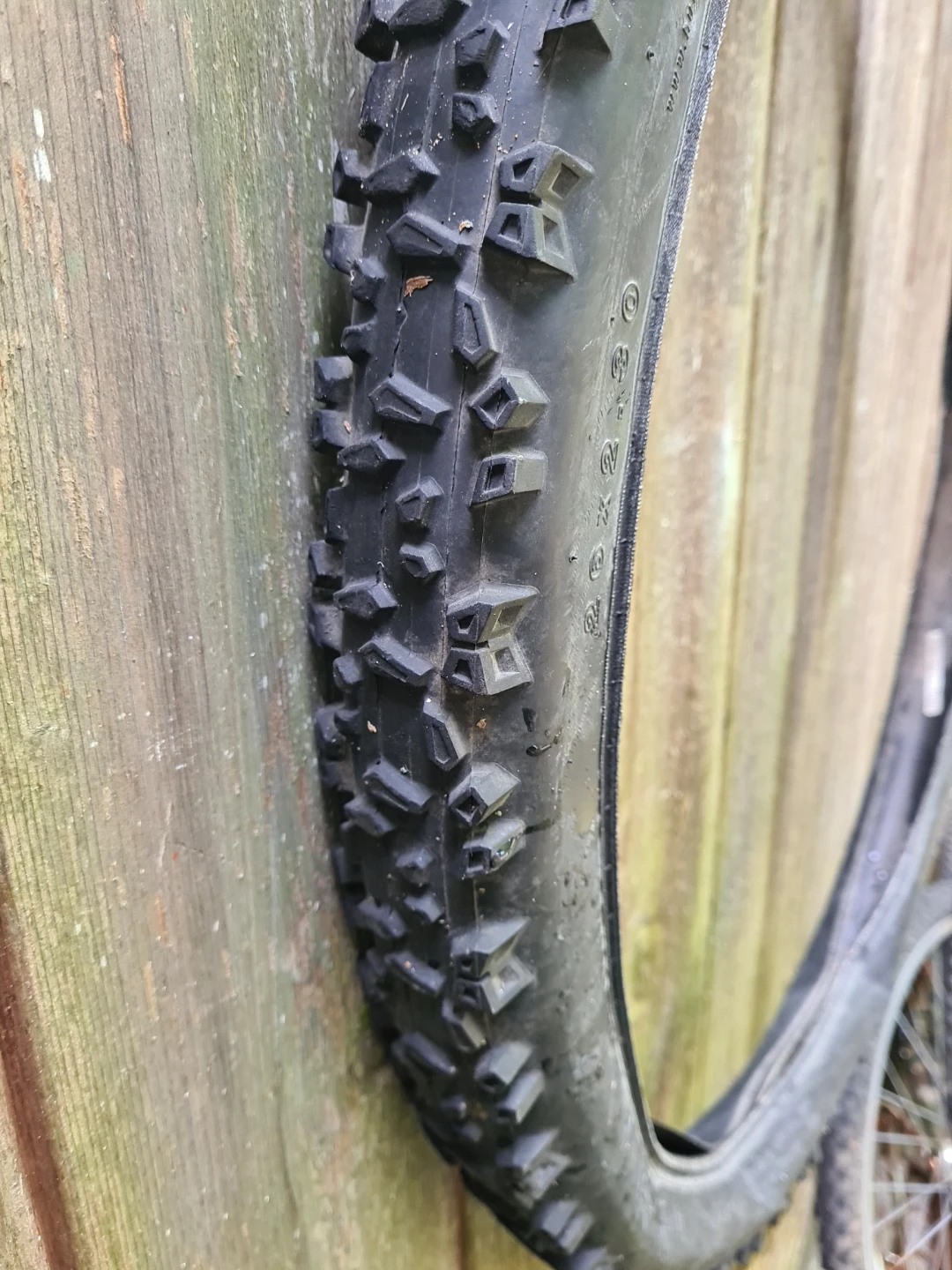 Hutchinson Mountain Bike Tire 26x2.30 - photo 3