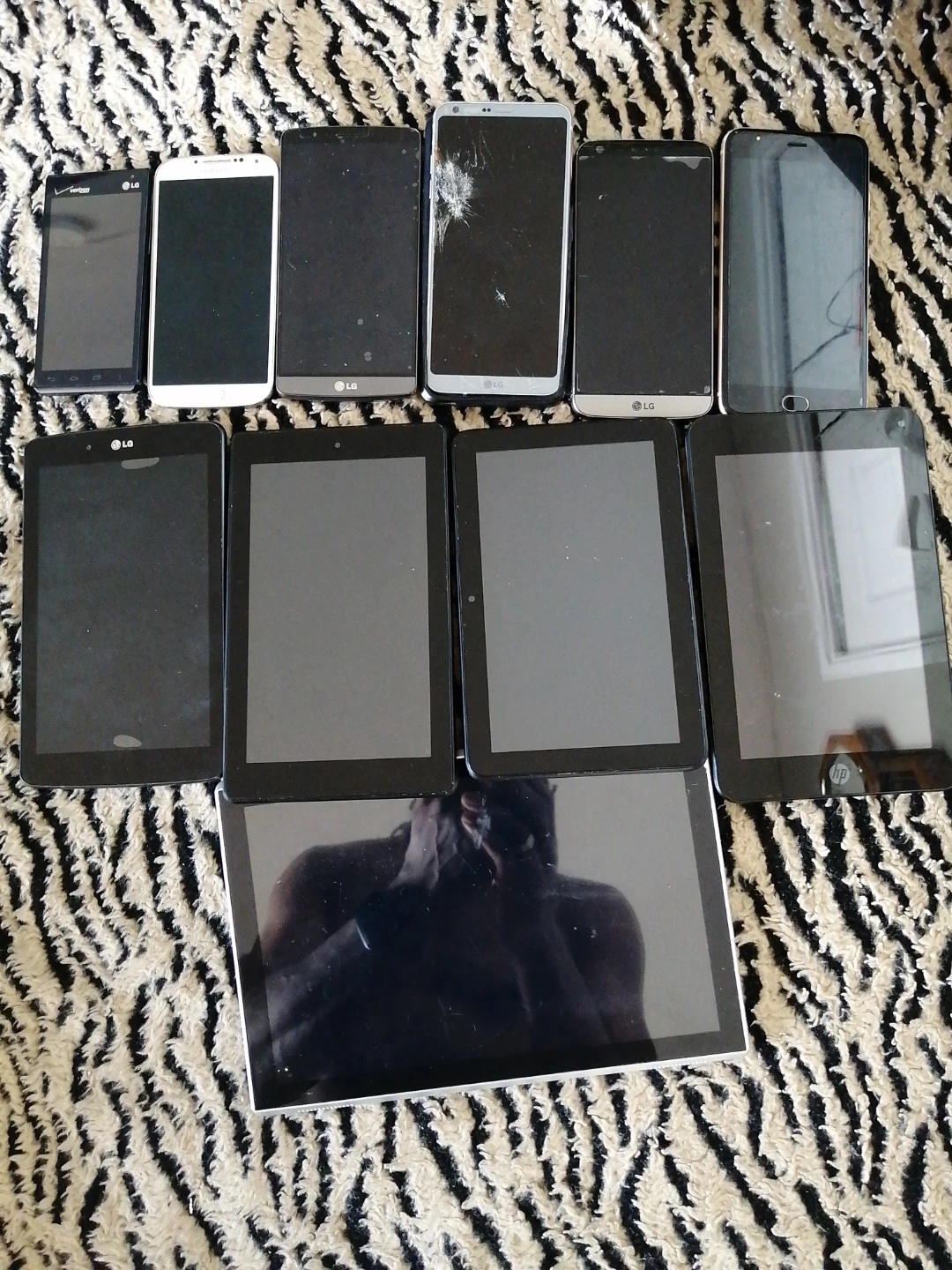 Old used cellphones - photo 2