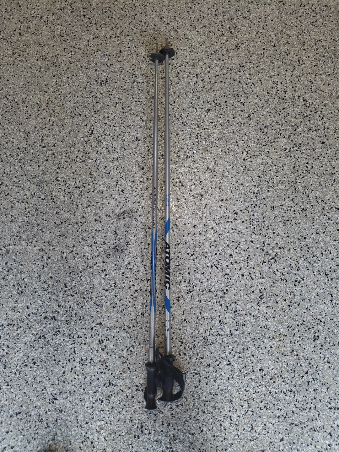 Skii poles