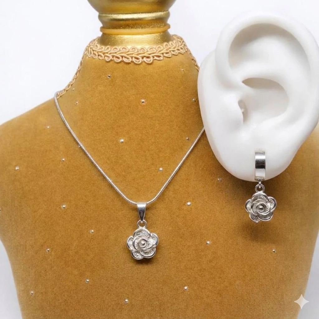 Mini Rose Silver Jewelry Set in Stainless Steel