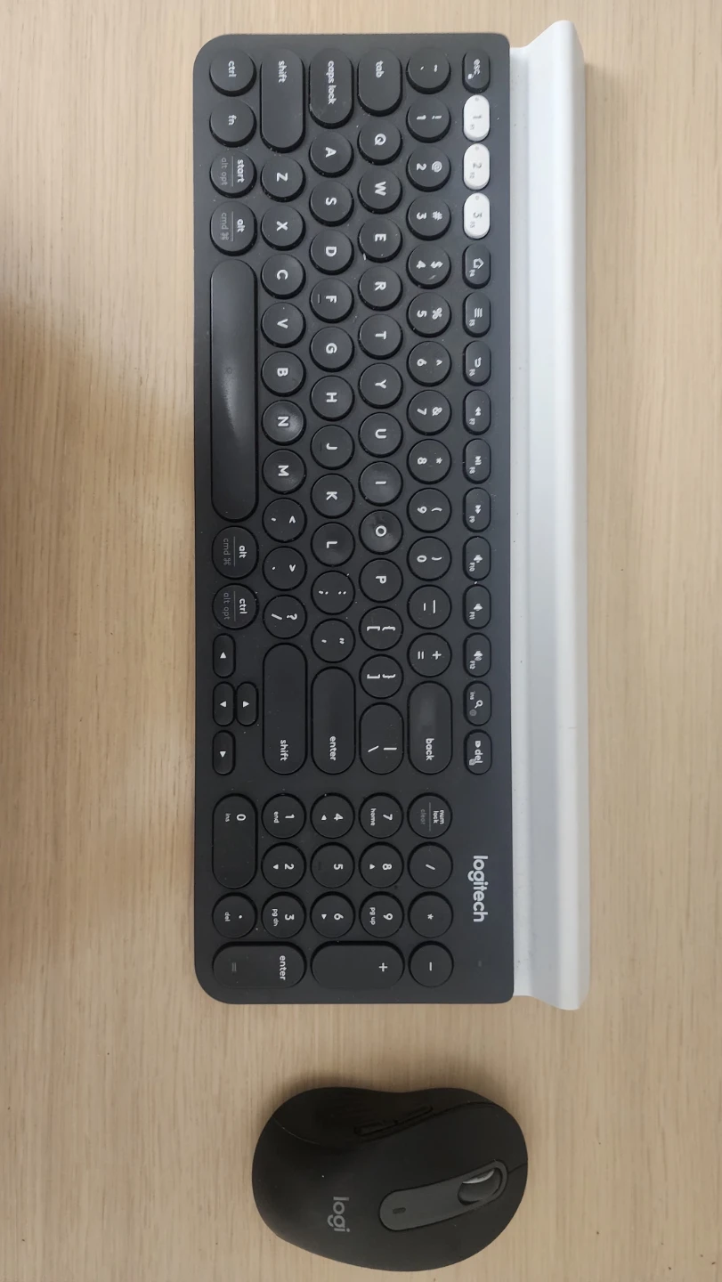Logitech Wireless Keyboard and Mouse Combo