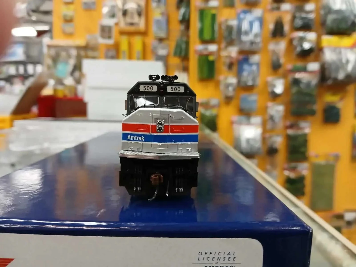 Amtrak SDP40F Locomotive Model Train