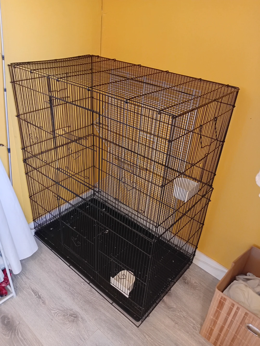 Large cage