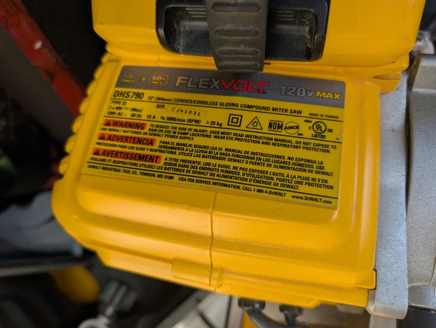 🏈Almighty powerful DeWalt DHS790 12-inch FlexVolt Miter Saw - photo 3