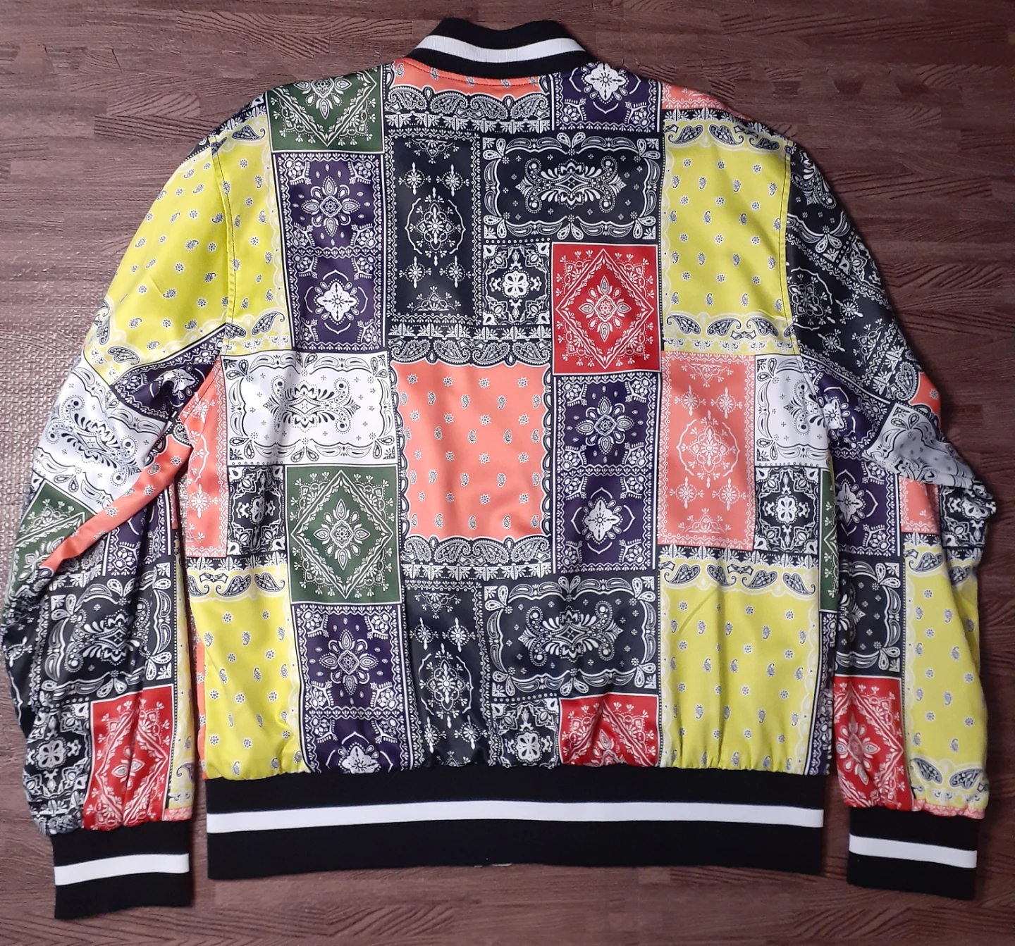 Forever 21 Men's Patchwork Bandana Bomber Jacket - NEW - photo 2