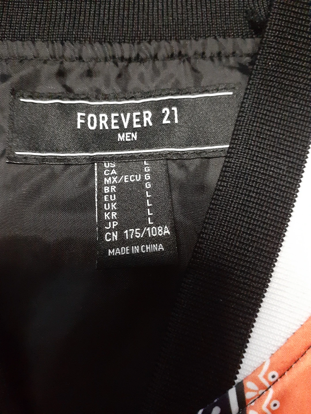 Forever 21 Men's Patchwork Bandana Bomber Jacket - NEW - photo 3