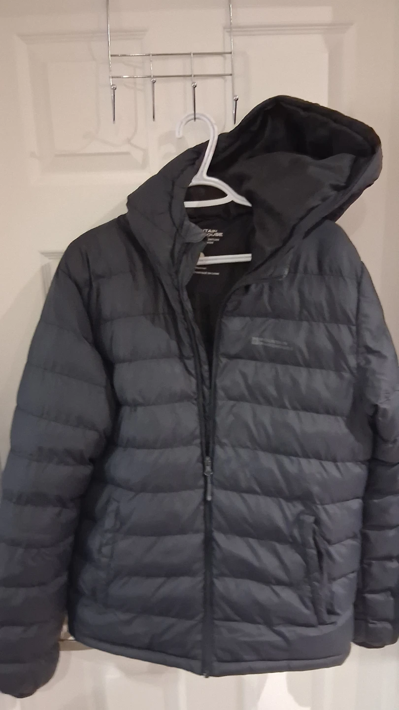 Mountain Warehouse black puffer jacket size M