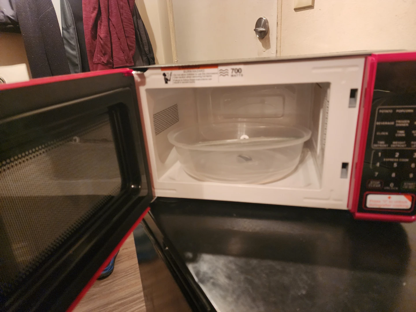 Walmart Microwave Oven - 700 Watts - photo 2