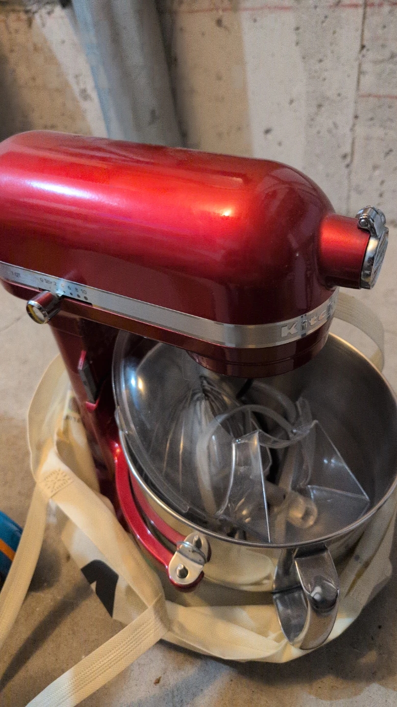 KitchenAid 7 Quart Stand Mixer - Empire Red