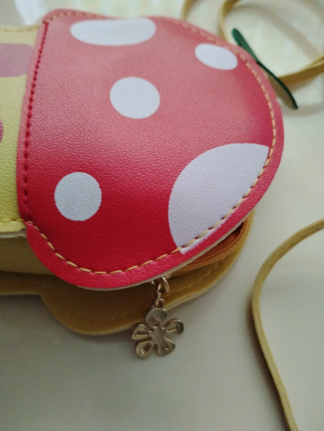 Mushroom House Coin Purse - photo 2