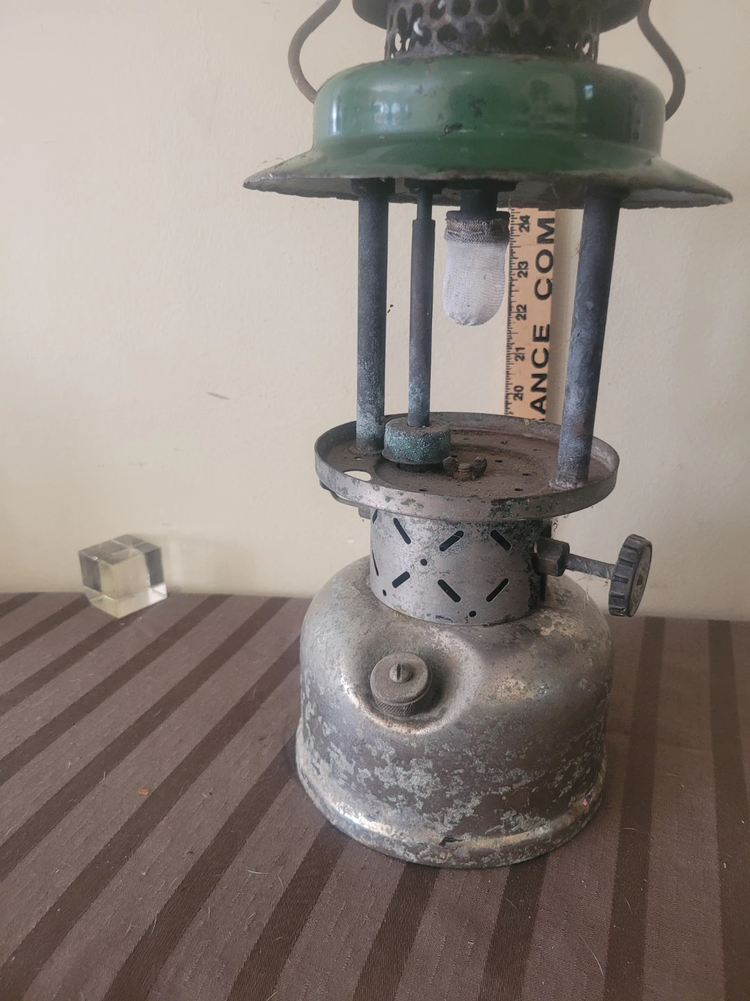 Vintage Coleman 237 Lantern - photo 4