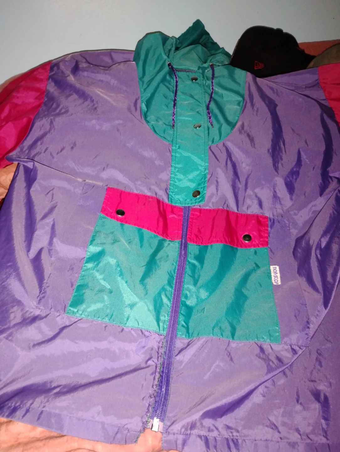 Non-Stop Vintage Colour-Block Windbreaker