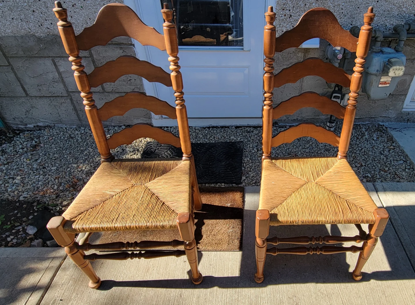 Set of Two Vintage Ladder Back Chairs - photo 2
