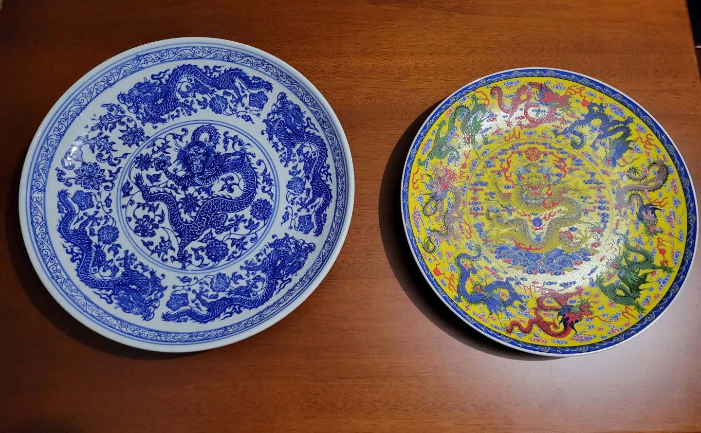 Vintage Chinese Decorative Dragon Plates – Set of 2. - photo 2