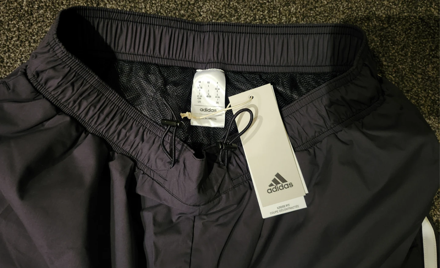 Adidas Loose Fit Shorts Black 🏈 - photo 3