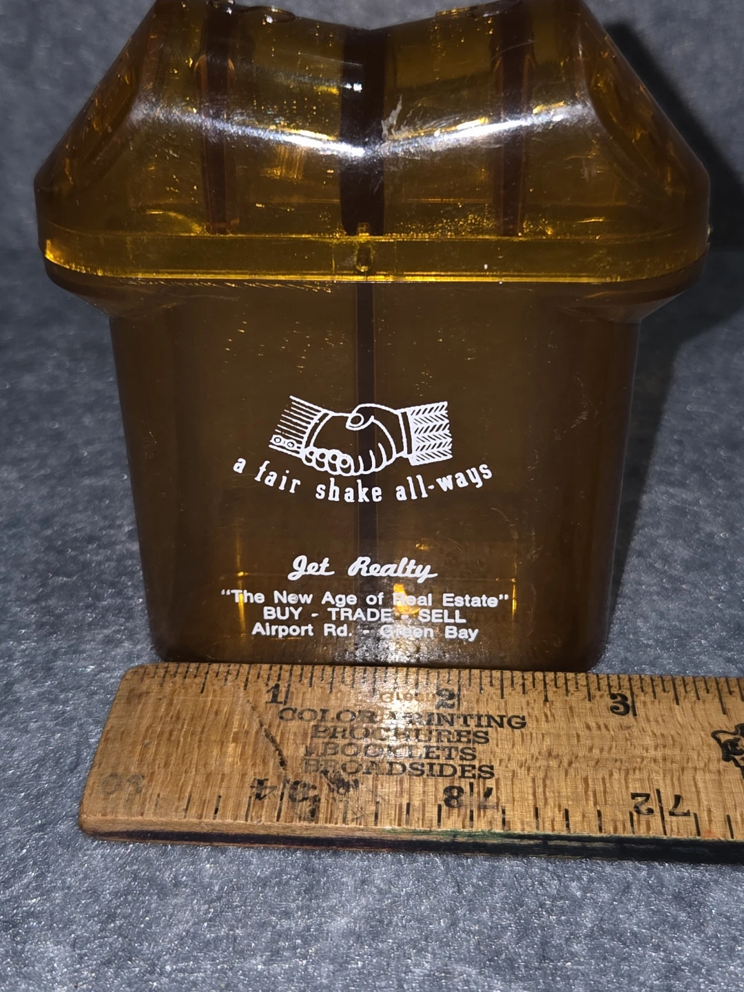 Vintage Amber Plastic Jet Realty  salt and pepper shakers - photo 3