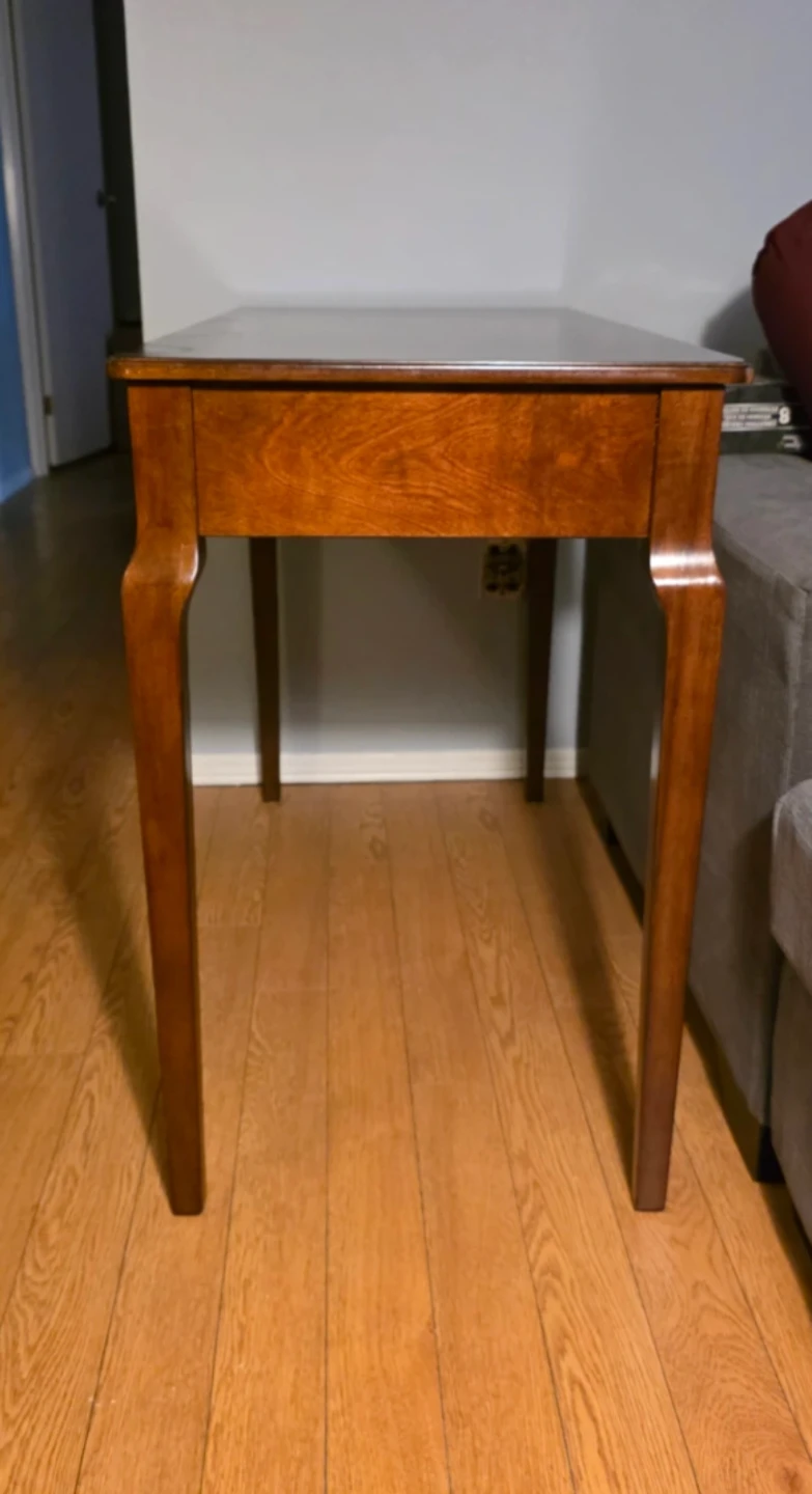Queen Anne-style Solid Wood Writing Desk - photo 5