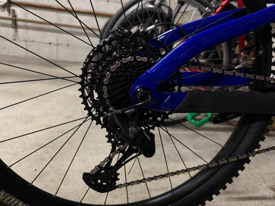 Devinci Troy Full Suspension Mountain Bike - Large - photo 4