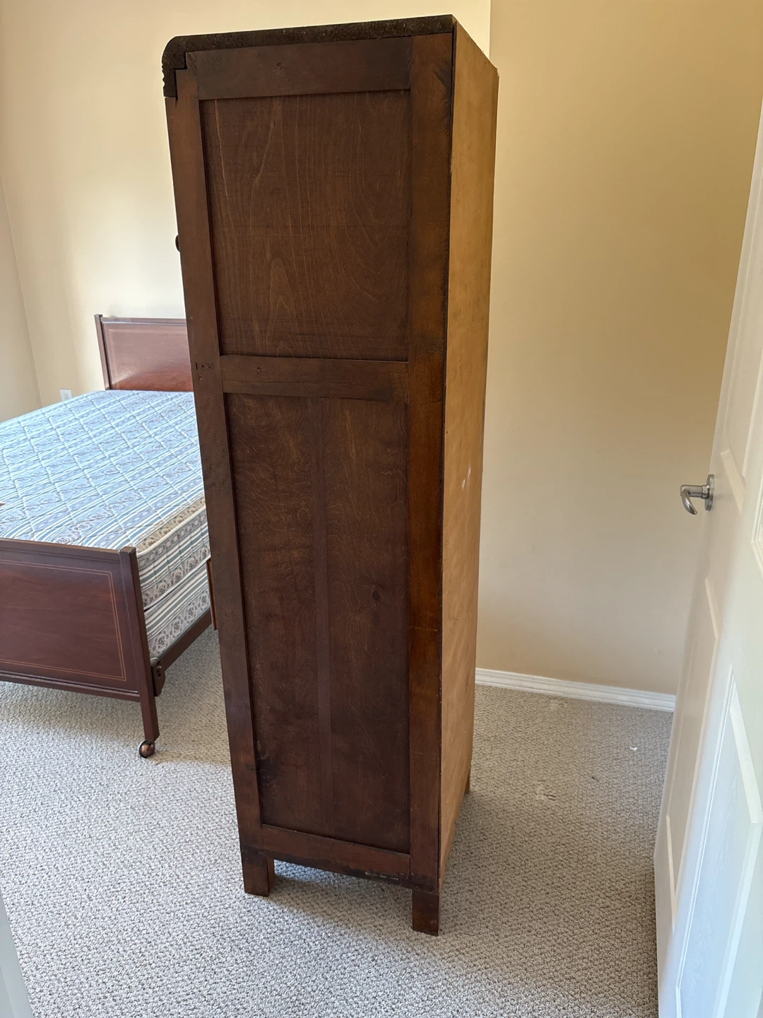 Antique 6 drawer cabinet with mirror - photo 4