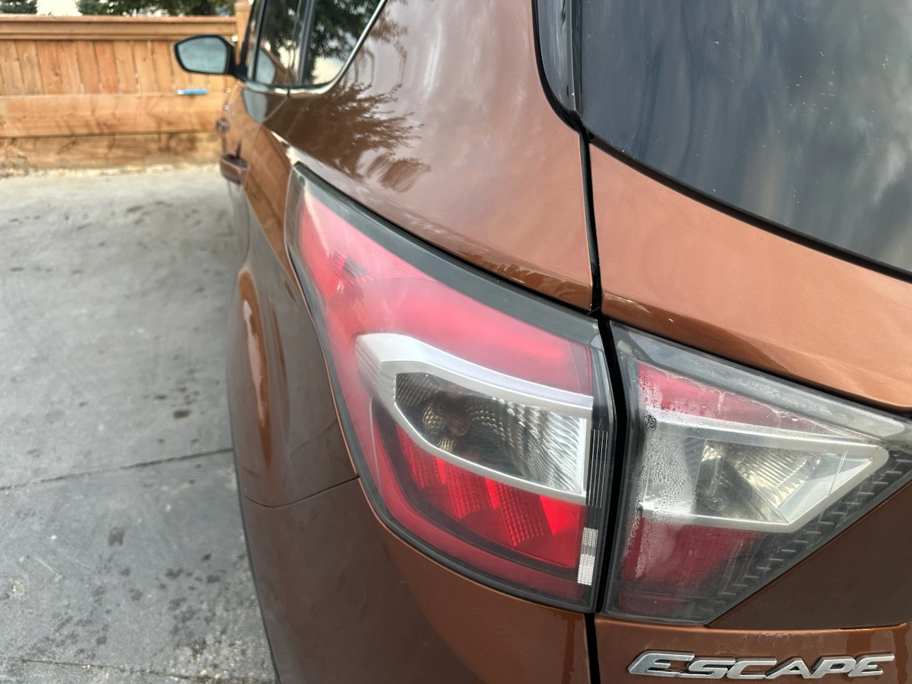 Ford Escape SUV - photo 5