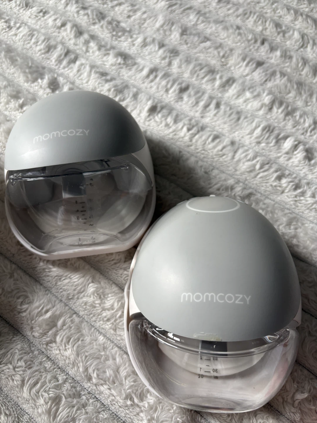 Momcozy Mobile Flow Wearable Breast Pumps
