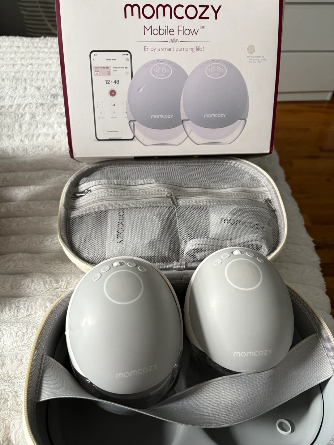 Momcozy Mobile Flow Wearable Breast Pumps - photo 2