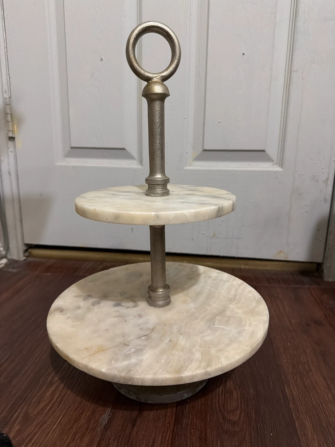 Marble dessert stand