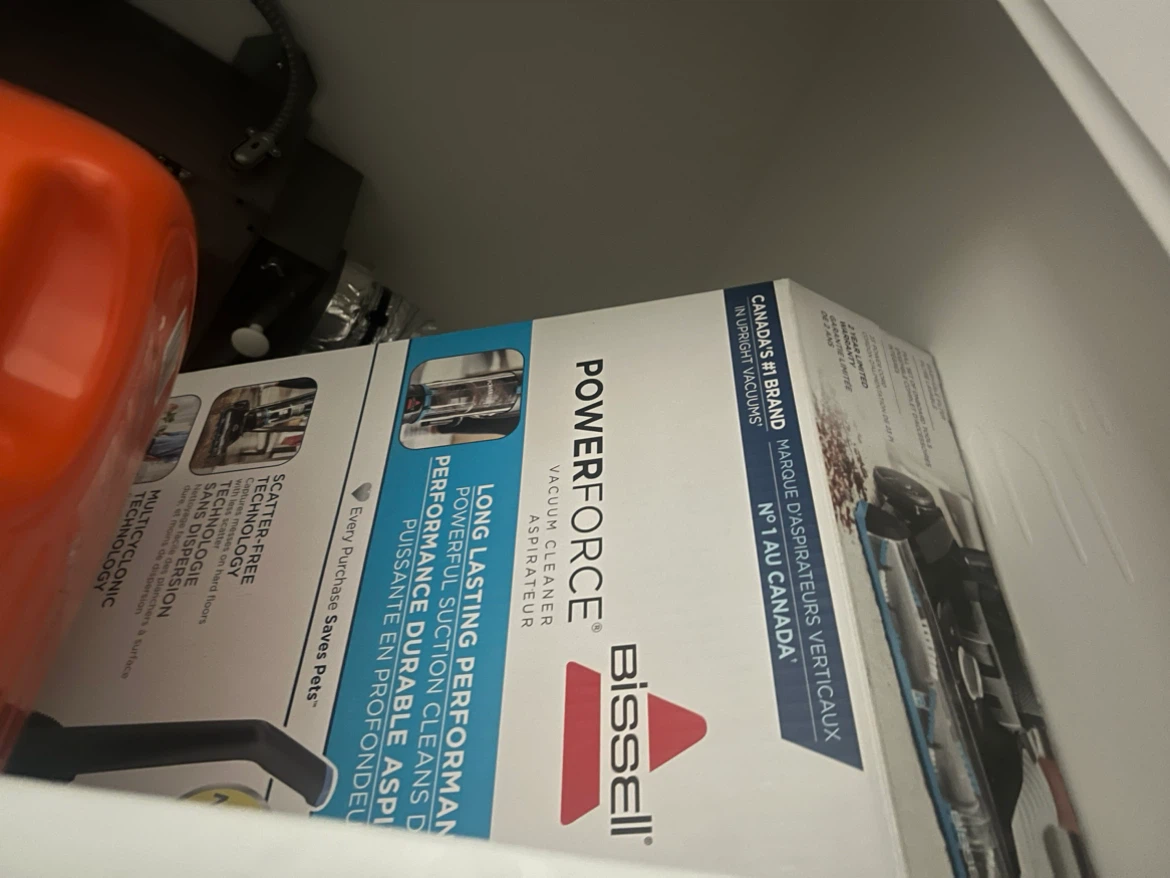 Bissell PowerForce Upright Vacuum Cleaner - photo 4