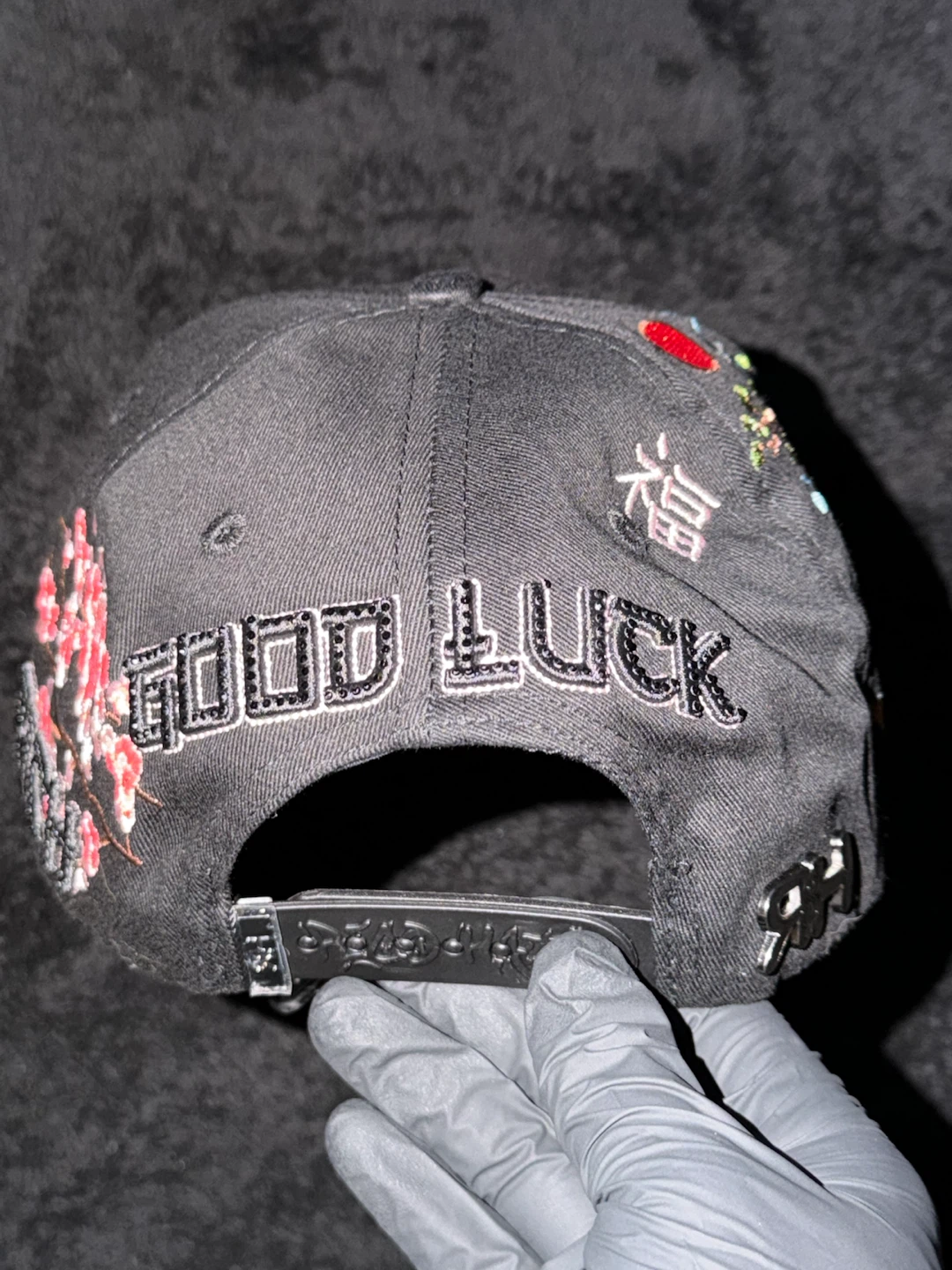 Embroidered "Good Luck" Baseball Cap - photo 2