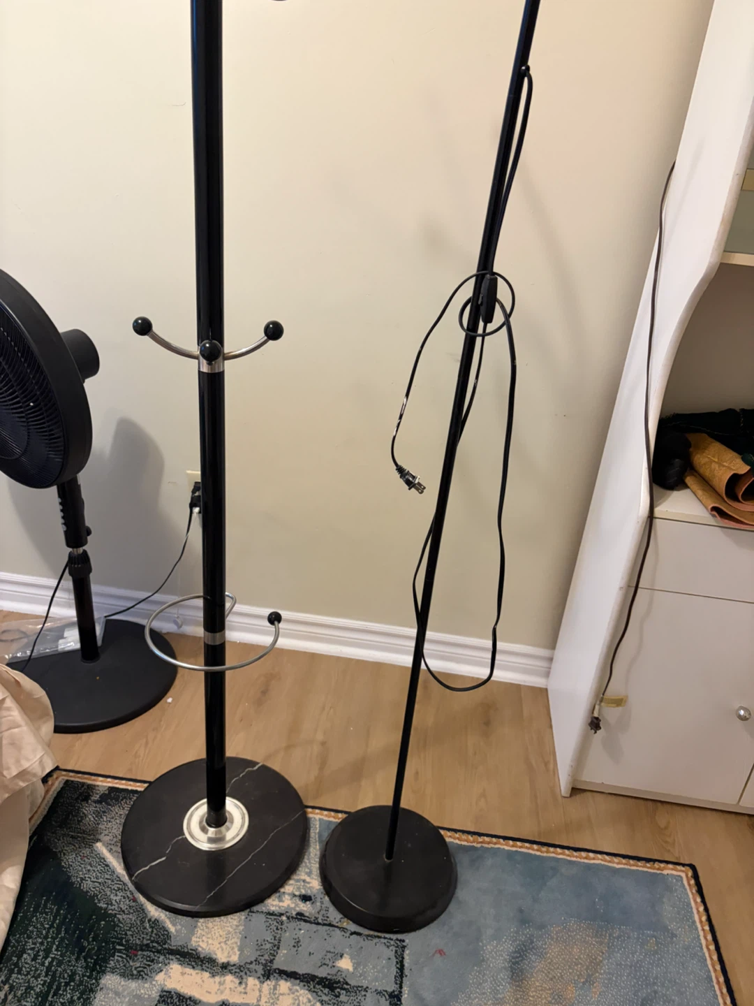 Coat Rack and Floor Lamp Set - photo 2